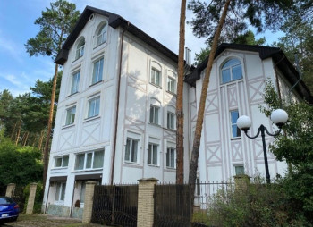 Продажа загородного доходного дома 1 230 м² в Козине, Конча-Заспа