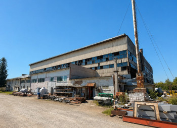 Продажа промышленного комплекса 6 000 м² на участке 5,4 га с ж/д веткой возле Тернополя