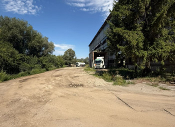 Продажа промышленного комплекса 6 000 м² на участке 5,4 га с ж/д веткой возле Тернополя