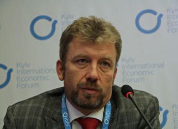 Почему сдулось эго олигархов и что будет происходить с крупнейшими банками в Украине?