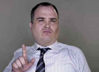 Нет смысла искать проекты в Кремниевой Долине, их необходимо туда везти