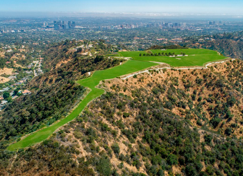 Земельный участок над Беверли-Хиллз продают за $1 млрд