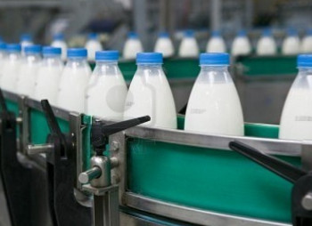 Канада инвестирует $1 млн. в строительство молочного завода на Львовщине