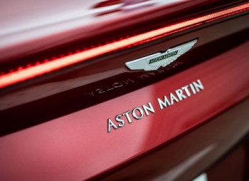 Китайская Geely намерена выкупить Aston Martin