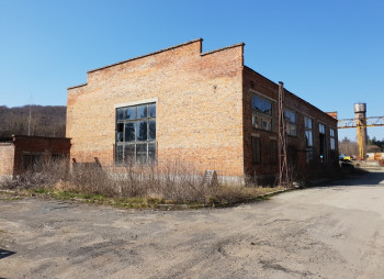 Действующий завод по металлообработке рядом со Львовом и границей ЕС