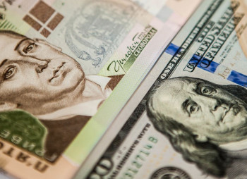 Прогноз курсу гривні та долара у 2022 році