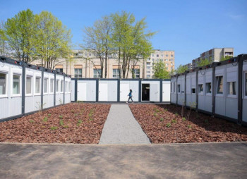 Первый пошел: в Бородянке открыли модульный городок для пострадавших от войны