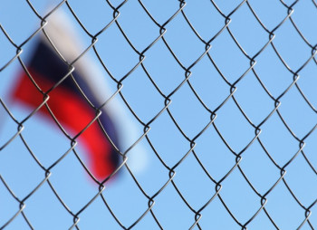 Какие иностранные компании пытаются продать бизнес в России?