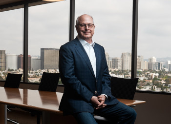 Фірма голлівудського магната залучила $1,6 млрд на купівлю медіа-нерухомості