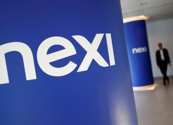 Итальянская Intesa продаст долю в платежной группе Nexi за €654 млн 