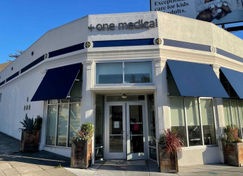 Amazon покупает поставщика первичной медико-санитарной помощи One Medical за $3,49 млрд 