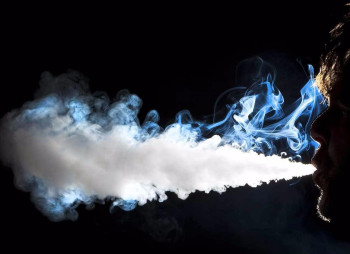 Altria продает компании Philip Morris права на запрещенный IQOS в США за $2,7 млрд