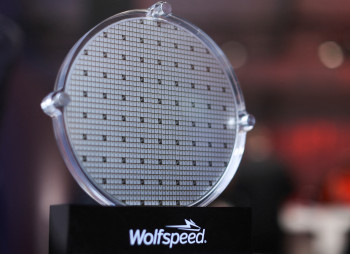 Американський виробник напівпровідників Wolfspeed отримав $2 млрд фінансування від Apollo та інших
