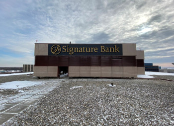 Вслед за SVB в США рухнул еще один крупный банк – нью-йоркский Signature Bank