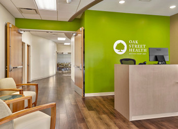 CVS покупает поставщика услуг первичной медико-санитарной помощи Oak Street Health за $10,6 млрд