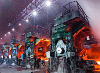 Україна націоналізує російську частку у Запоріжсталі