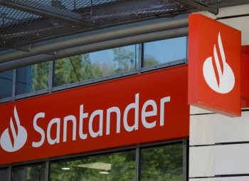 Испанский банк Santander продает портфель проблемных кредитов на сумму €1,1 млрд 