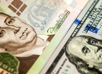 Прогноз курса доллара и гривны в 2023 году