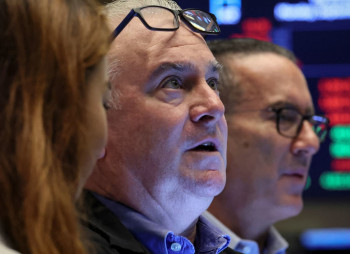 Трейдери поставили $1 трлн на падіння американського ринку акцій і втратили понад $70 млрд