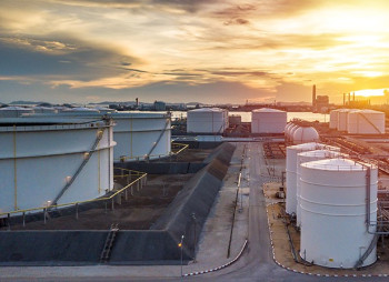 Разработчик терминалов СПГ Сrown LNG станет публичной компанией в рамках сделки на $685 млн