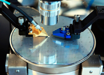 Німеччина планує виділити €20 млрд на підтримку виробництва напівпровідників