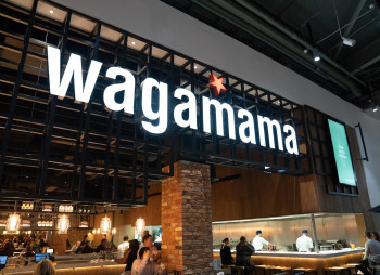 Apollo Funds соглашается купить владельца сети азиатской кухни Wagamama за £506 млн