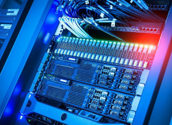 Флагман Adani нацеливается на ЦОДы и планирует капитальные вложения в размере $1,5 млрд