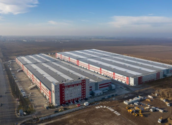Dragon Capital sold the Amtel warehouse complex to the New Style door factory for $30-40 million
