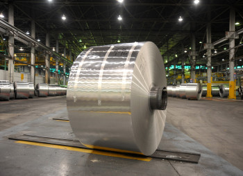 Американский производитель алюминия Alcoa купит австралийскую Alumina за $2,2 млрд