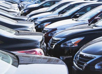 Авторинок України у 2023 році: продаж авто та прогнози на 2024 рік