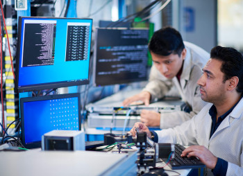 AMD приобретает производителя серверов ZT Systems за $4,9 млрд