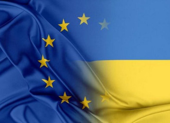 EU Considers €100 Billion Fund to Support Ukraine