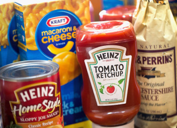 Гіганта упакованих продуктів Kraft Heinz розділять на соуси та продукти після невдалого злиття
