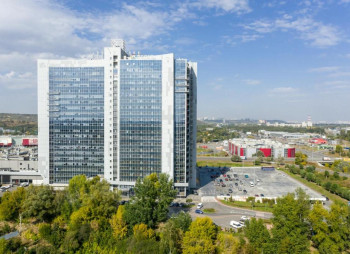 Ощадбанк продает отель Ramada Encore и БЦ Европа в Киеве по финансовому лизингу за 797 млн грн