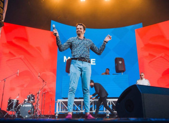 Вадим Роговский привлек $2 млн для ИИ-ассистента Eve для малого бизнеса в США