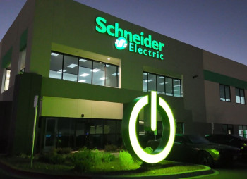 Французская Schneider Electric планирует выкуп акций на €3,5 млрд в рамках стратегии до 2030 года