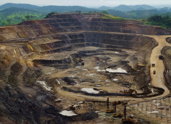 Китайская CMOC инвестирует $1,1 млрд для увеличения добычи меди в Конго