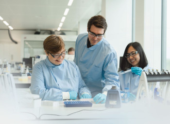 Датская Genmab покупает нидерландскую фармкомпанию Merus за $8 млрд