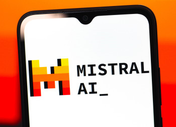 ASML інвестує €1,3 млрд у європейського лідера в сфері ШІ Mistral AI