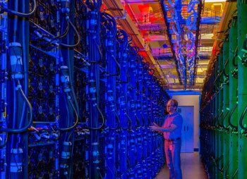 Adani інвестує $5 млрд у дата-центри Google