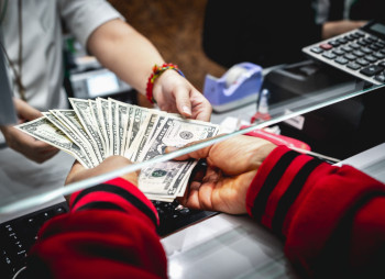 Инвестиции в депозиты: сколько можно заработать в 2025 году