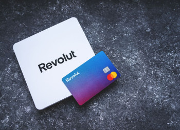 Финтех Revolut с украинским сооснователем оценен в $75 млрд в ходе продажи акций