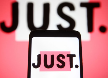 Канадская Brookfield покупает британского страховщика Just Group за £2,4 млрд