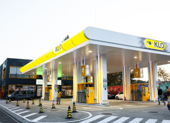 Сеть АЗС ОККО арендует другую сеть KLO и нацеливается на ее выкуп