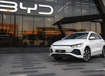 BYD снизила цены на свои электромобили и обвалила акции своих китайских конкурентов