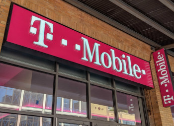 SoftBank привлек $4,8 млрд от продажи акций T-Mobile