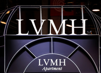 Акції LVMH впали на 28% у першому кварталі через війну на Близькому Сході 