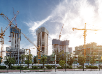 Девелоперы ввели в эксплуатацию 61 000 квартир в 2025 году: рейтинг застройщиков Украины