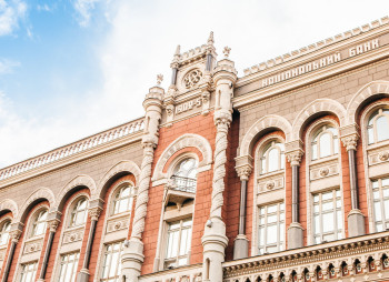 Шесть инвесторов заинтересовались приобретением Мотор-Банка и ПИН Банка