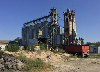 Депутат облсовета приватизирует недостроенный зернокомплекс под Киевом за 6,9 млн грн 